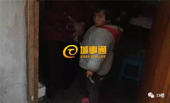 母亲悲痛回应女儿遭前任残忍杀害，引发社会反思与立场探讨