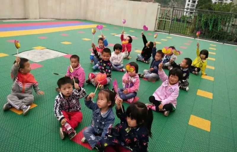 幼儿园鞋子专题由来图片，幼儿园鞋子手工制作图片 